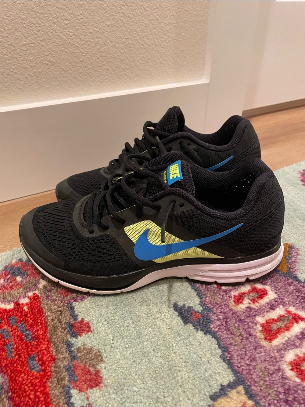 Nike Air Pegasus 30 Men’s Athletic Running Shoes